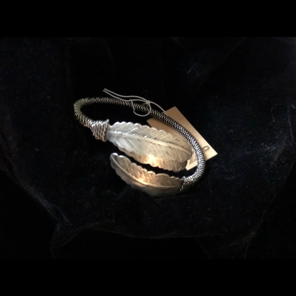 Bracelet-Silver triple leaves—adjustable - Picture 2 of 2
